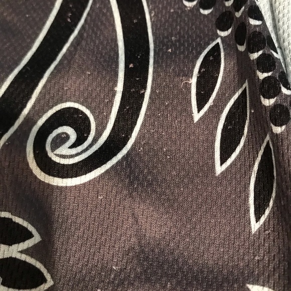 Sugoi Top - Picture 8 of 8